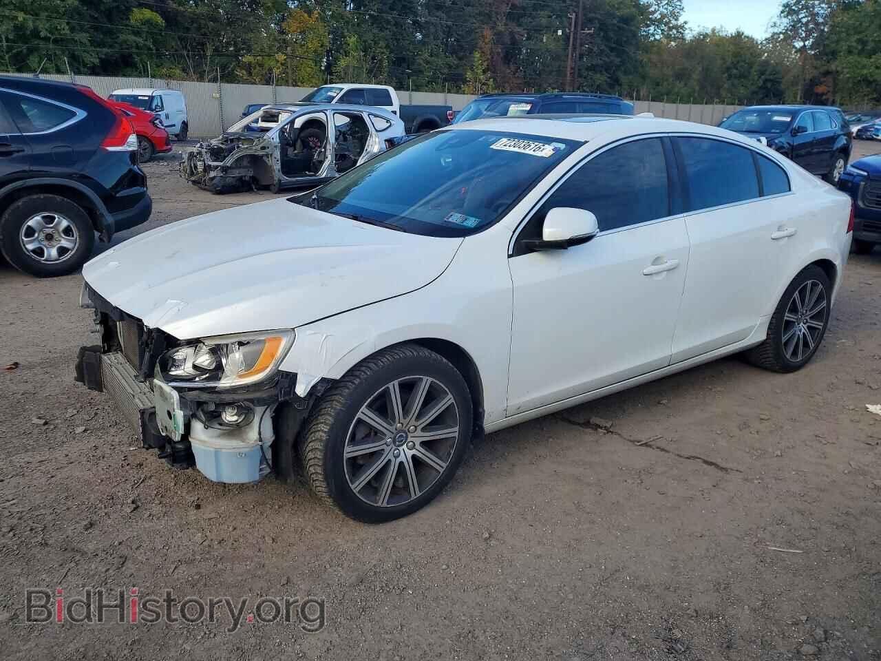 Фотография LYV402FK4GB113677 - VOLVO S60 2016