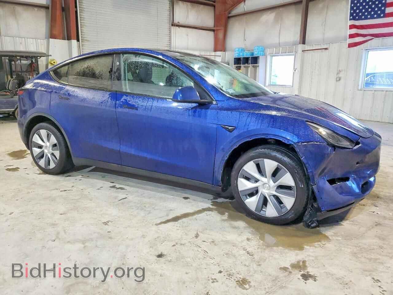 2024 TESLA MODEL Y - VIN: 7SAYGDEE9RA253133 - Фото 4