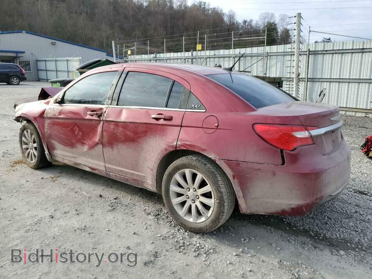2011 CHRYSLER 200 - VIN: 1C3BC1FB1BN590010 - Фото 2