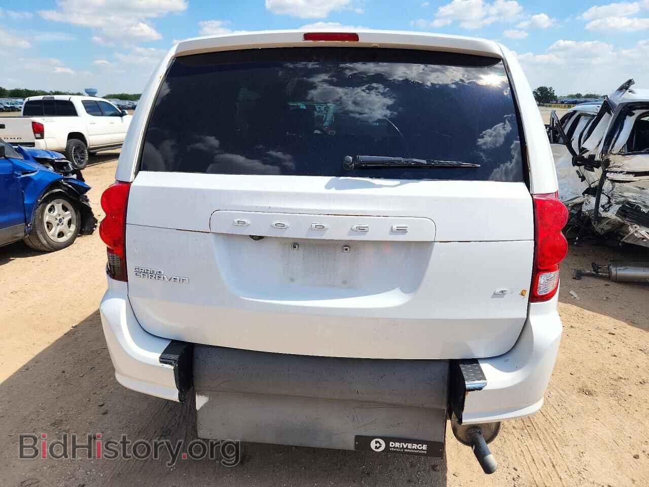 2020 Dodge CARAVAN (VIN 2C4RDGEG2LR179131) — фото 6 из 12