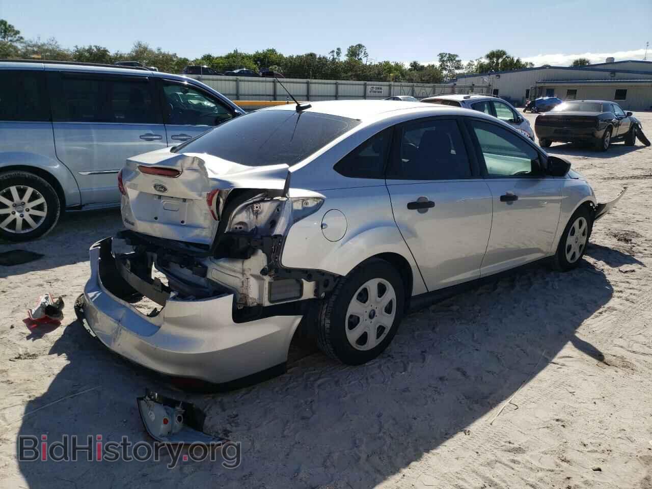 2018 FORD FOCUS - VIN: 1FADP3E26JL220581 - Фото 3