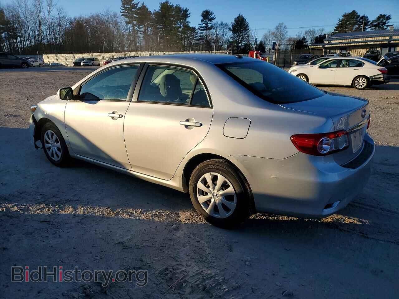 2011 TOYOTA COROLLA - VIN: 2T1BU4EE0BC671931 - Фото 2