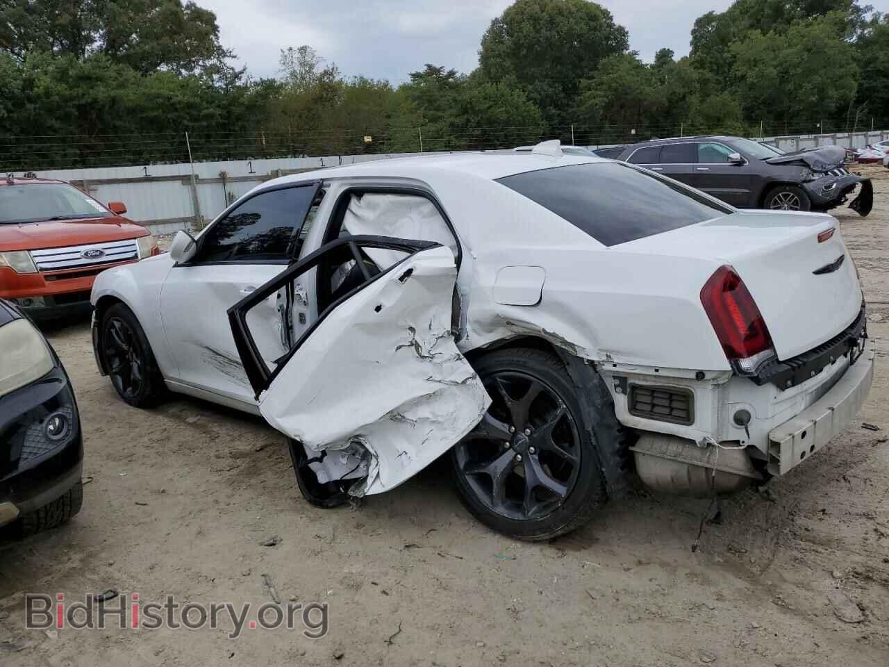 2021 CHRYSLER 300 - VIN: 2C3CCABG3MH524124 - Фото 2