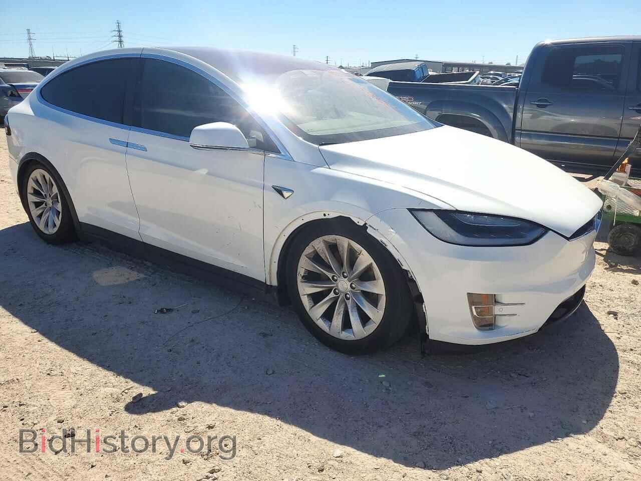2017 TESLA MODEL X - VIN: 5YJXCDE25HF028042 - Фото 4