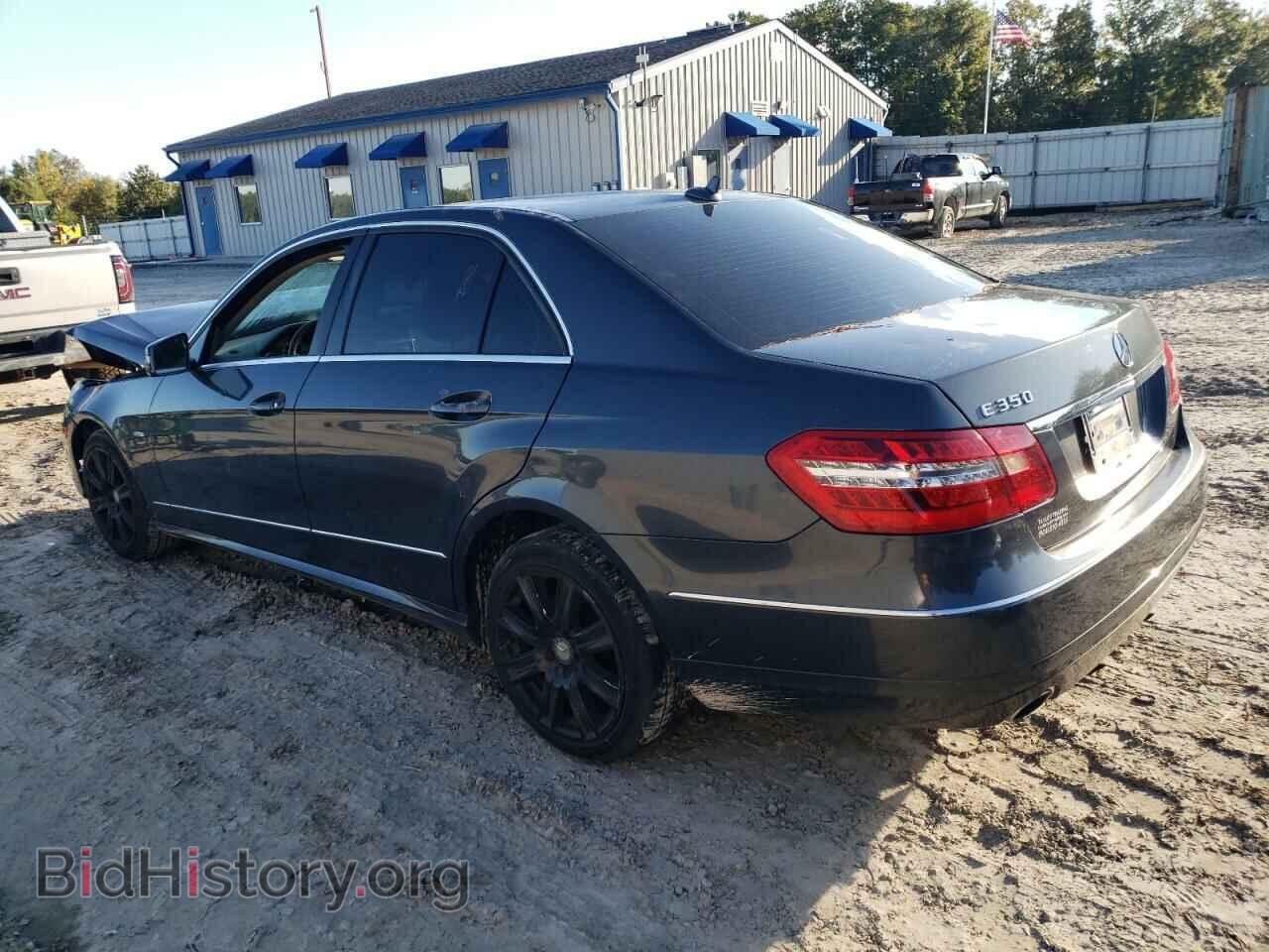 2012 MERCEDES-BENZ E-CLASS - VIN: WDDHF5KB1CA529605 - Фото 2