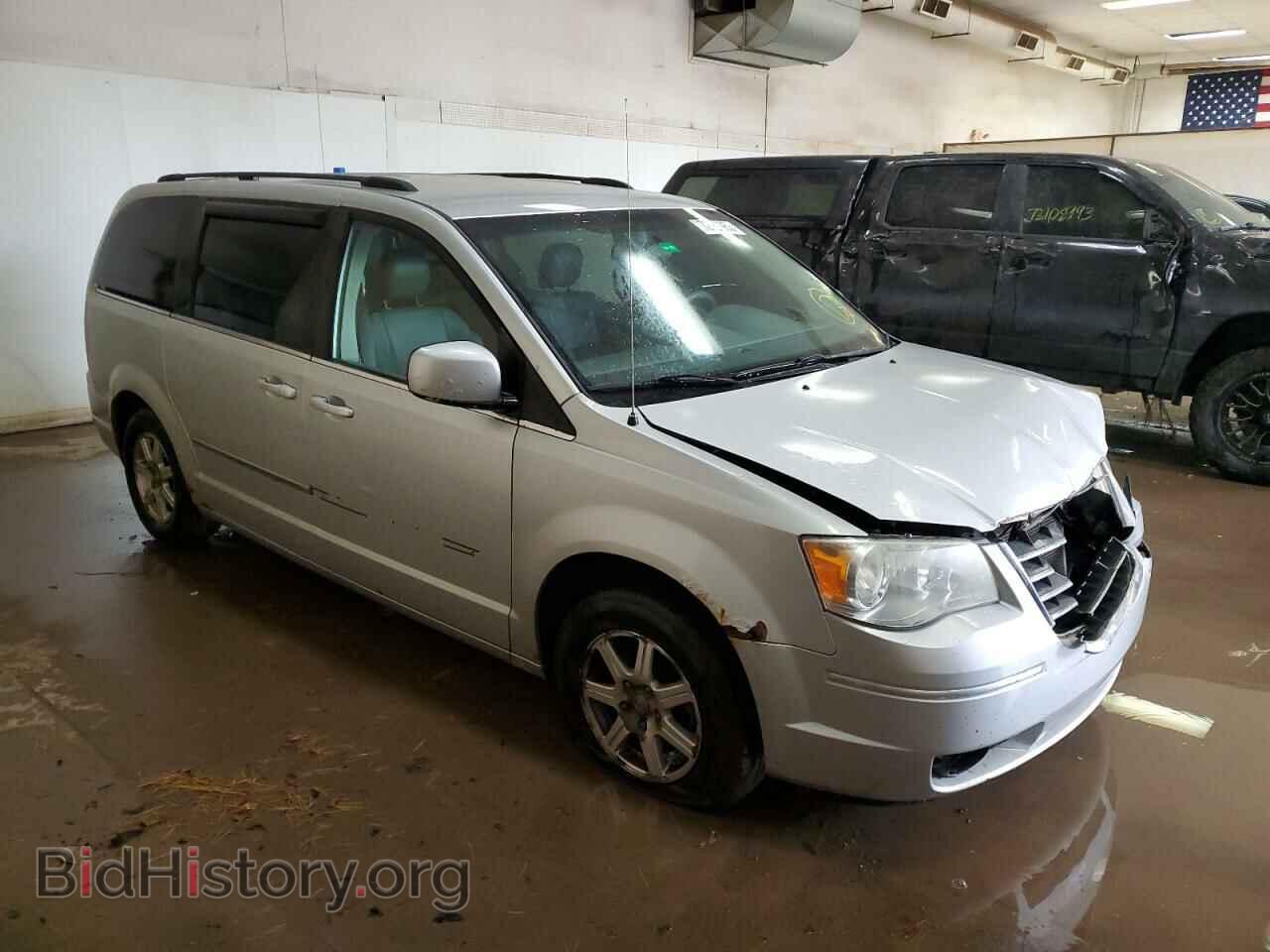 2009 CHRYSLER MINIVAN - VIN: 2A8HR54129R508698 - Фото 4