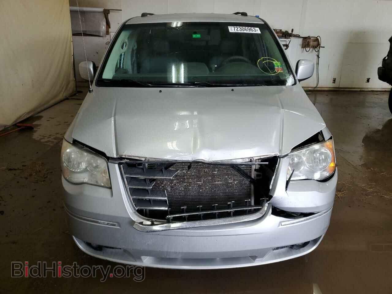 2009 CHRYSLER MINIVAN - VIN: 2A8HR54129R508698 - Фото 5