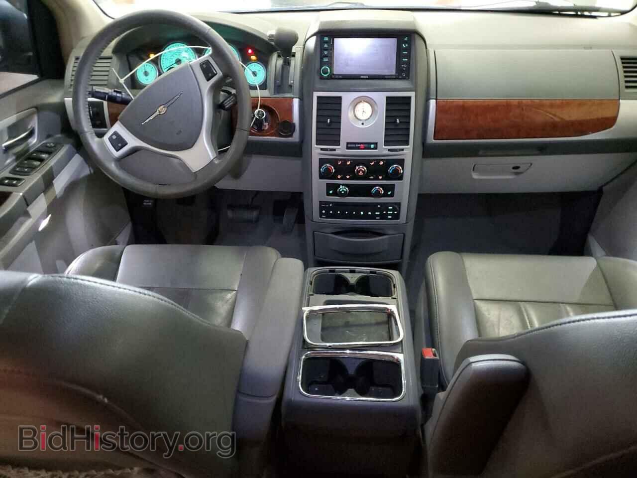 2009 CHRYSLER MINIVAN - VIN: 2A8HR54129R508698 - Фото 8