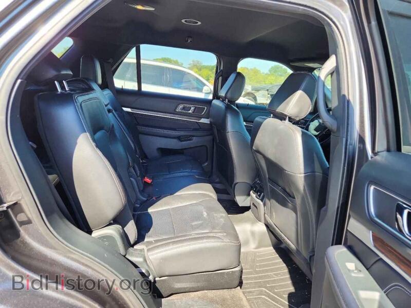 2018 Ford EXPLORER (VIN 1FM5K7F83JGB45401) — photo 10 of 14