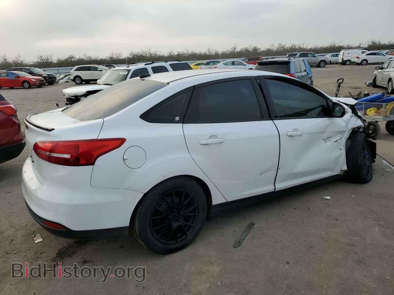 2016 FORD FOCUS - VIN: 1FADP3F27GL263219 - Photo 3