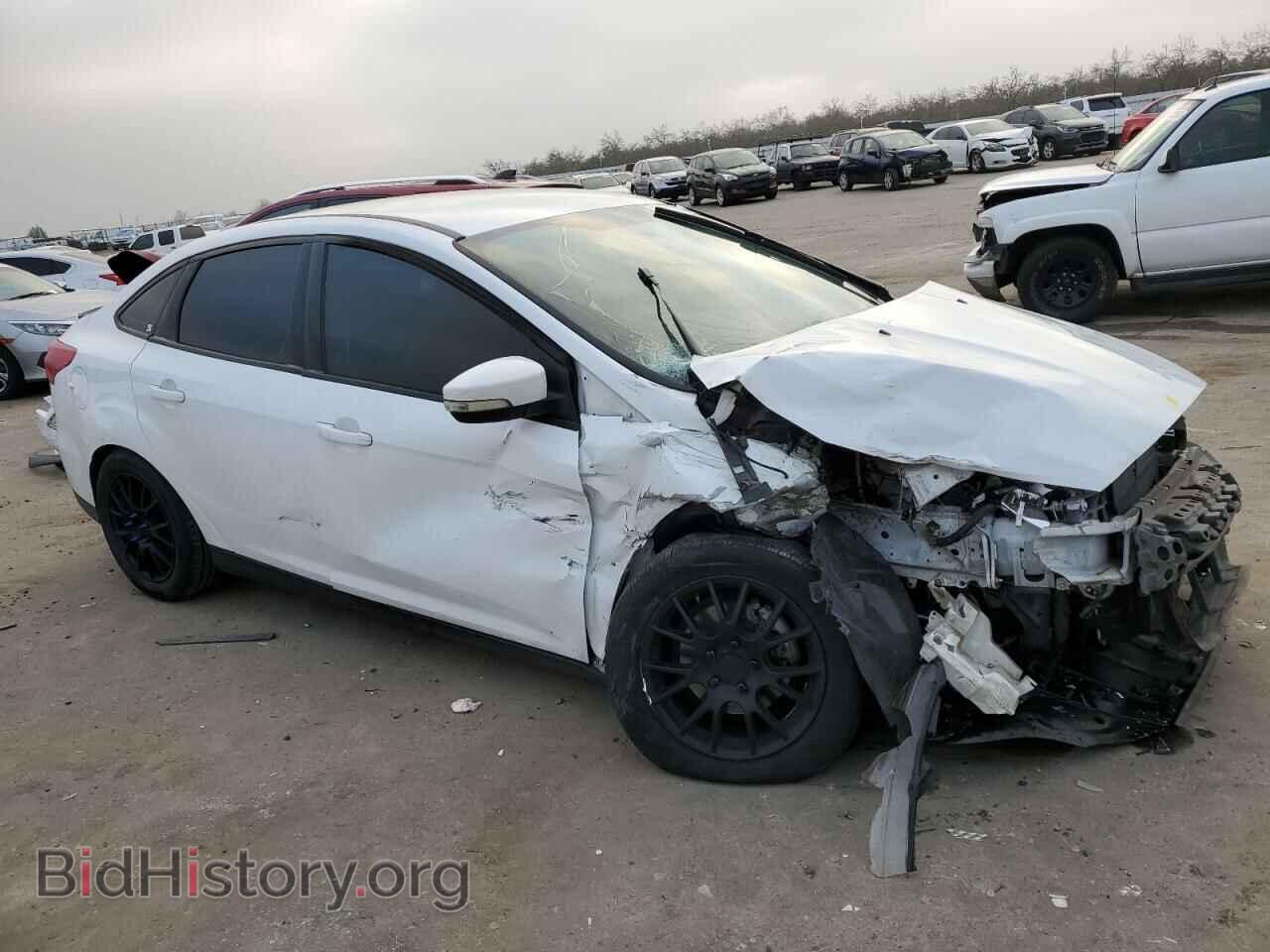 2016 FORD FOCUS - VIN: 1FADP3F27GL263219 - Photo 4