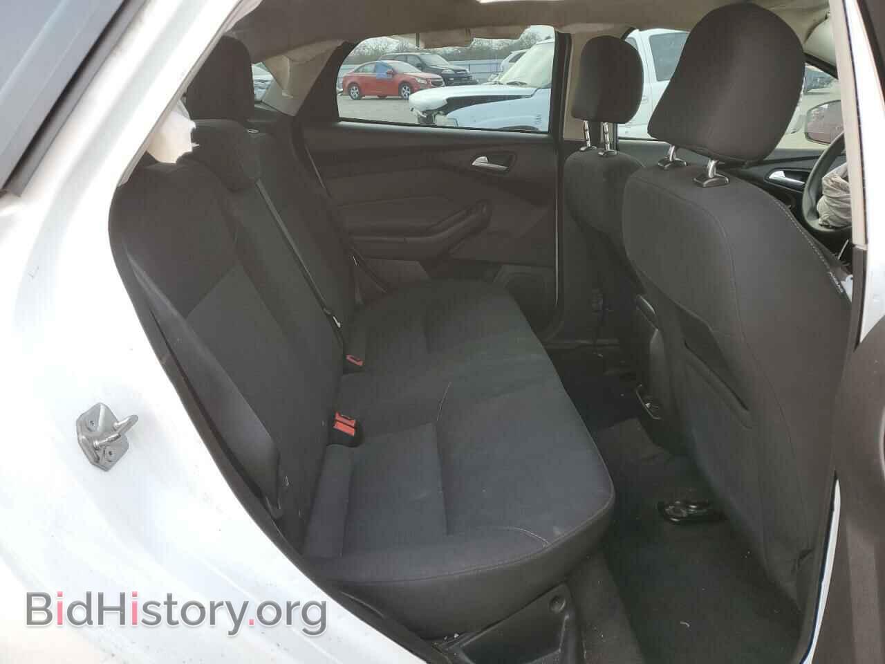 2016 FORD FOCUS - VIN: 1FADP3F27GL263219 - Photo 10