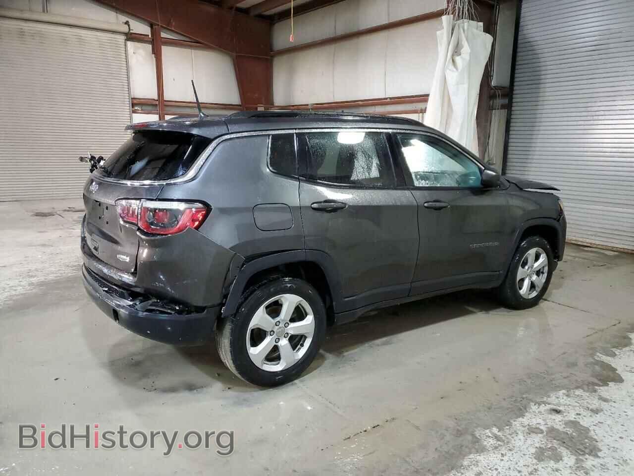 2018 JEEP COMPASS - VIN: 3C4NJDBB7JT492829 - Фото 3