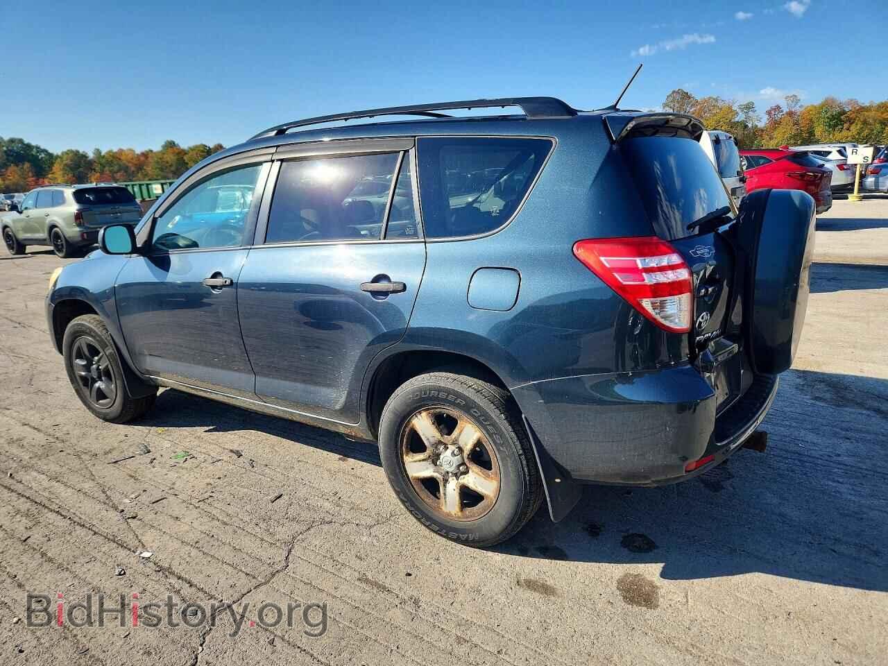 2010 TOYOTA RAV4 - VIN: JTMBF4DV8A5030906 - Фото 2