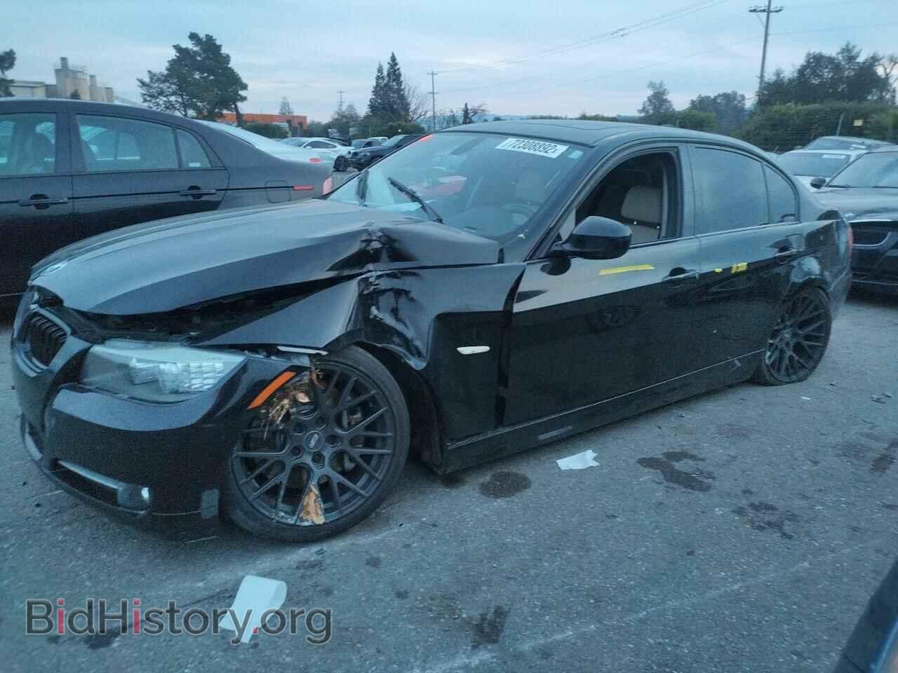 Фотография WBAPM5C56BE576542 - BMW 3 SERIES 2011