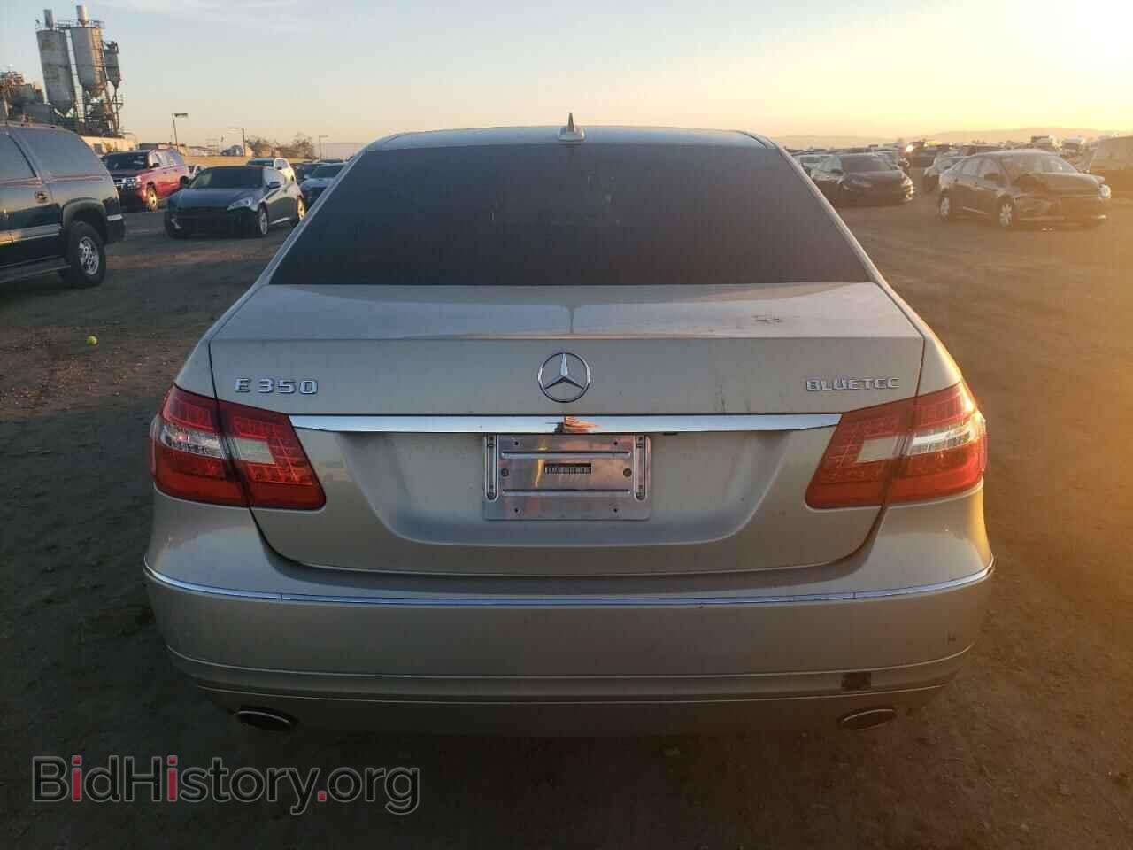 2011 MERCEDES-BENZ E-CLASS - VIN: WDDHF2EB0BA346835 - Фото 6