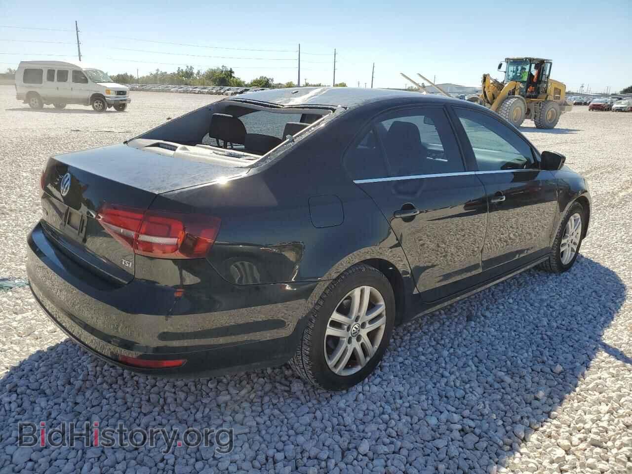 2017 VOLKSWAGEN JETTA - VIN: 3VW2B7AJXHM257630 - Photo 3