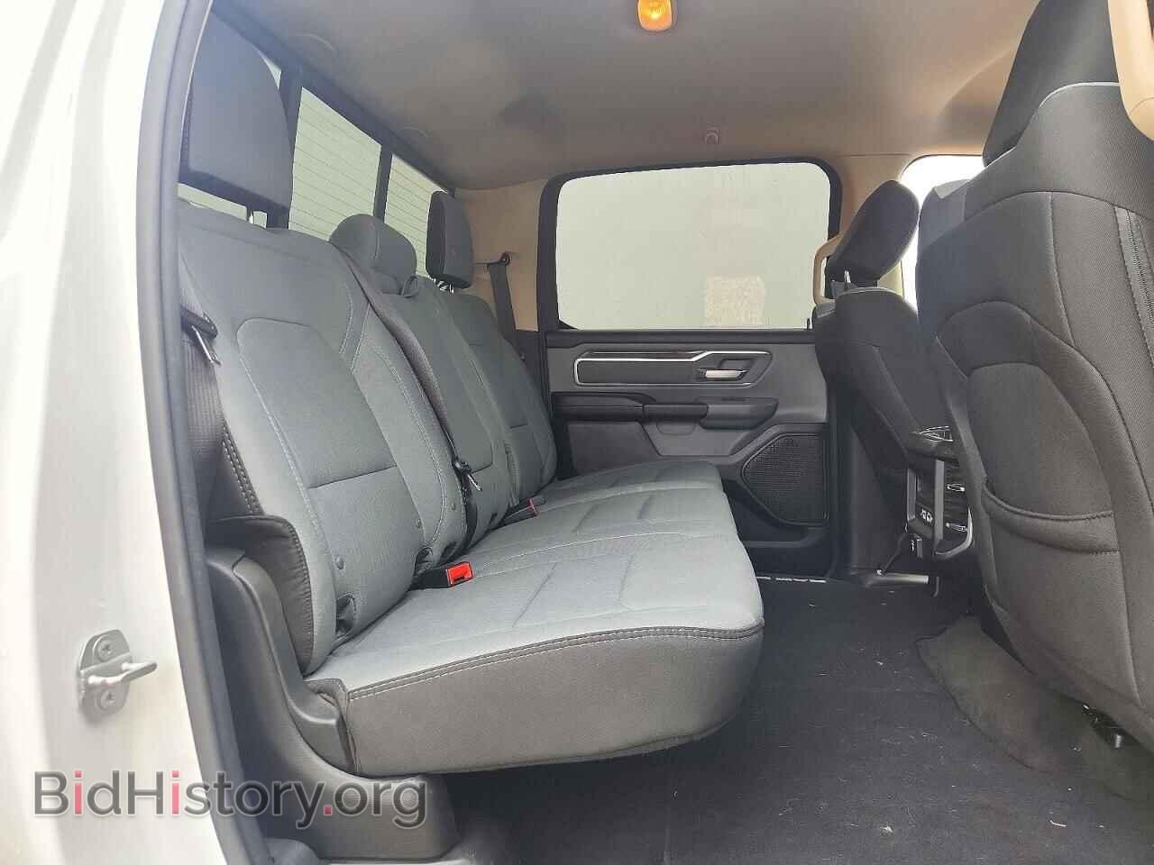 2020 RAM 1500 - VIN: 1C6SRFFT9LN109641 - Фото 10