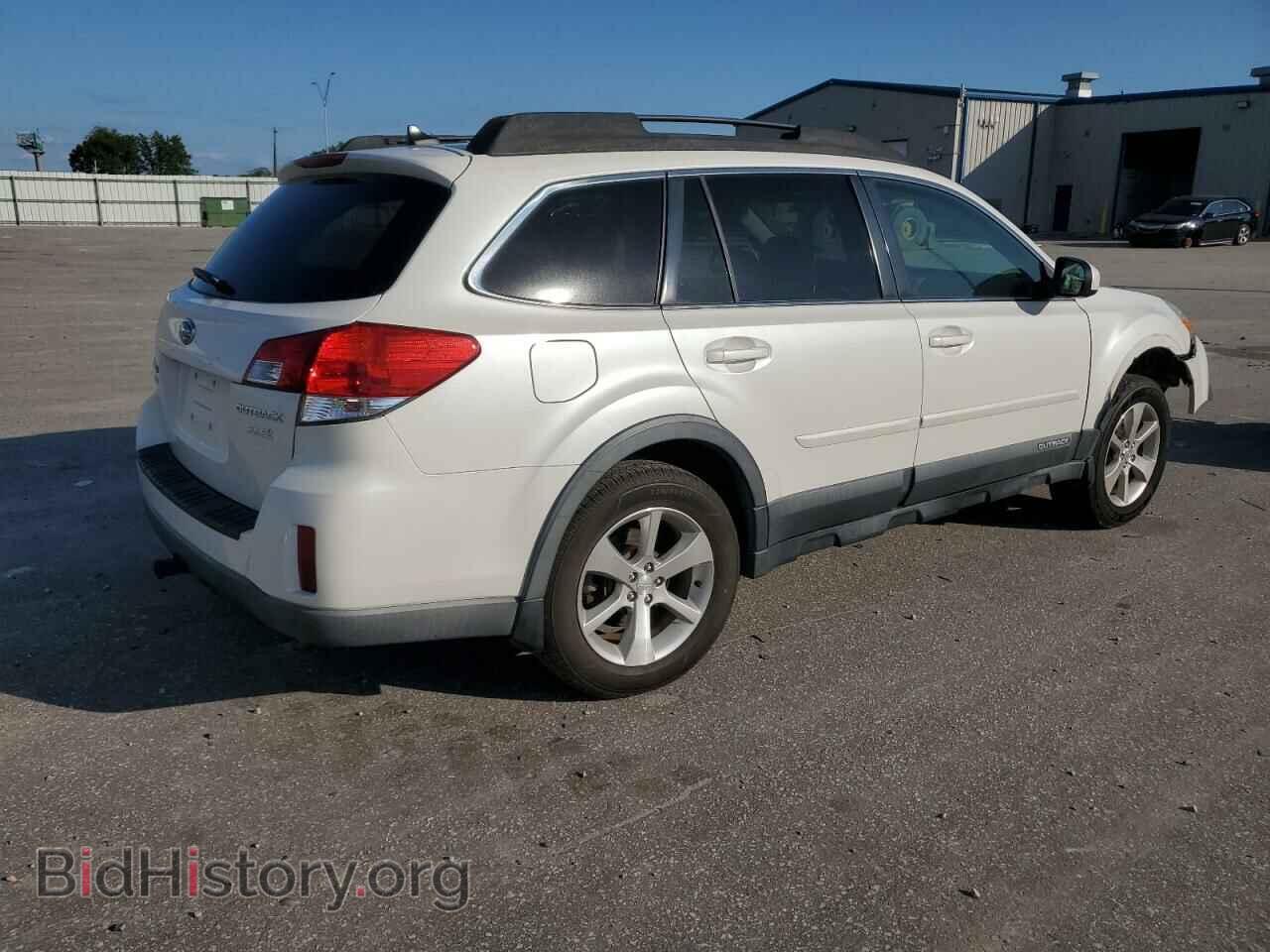 2014 SUBARU OUTBACK - VIN: 4S4BRBLCXE3296873 - Фото 3