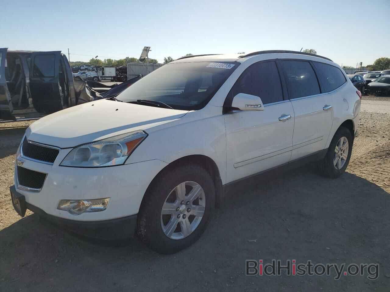 Photo 1GNKVGED9BJ255040 - CHEVROLET TRAVERSE 2011