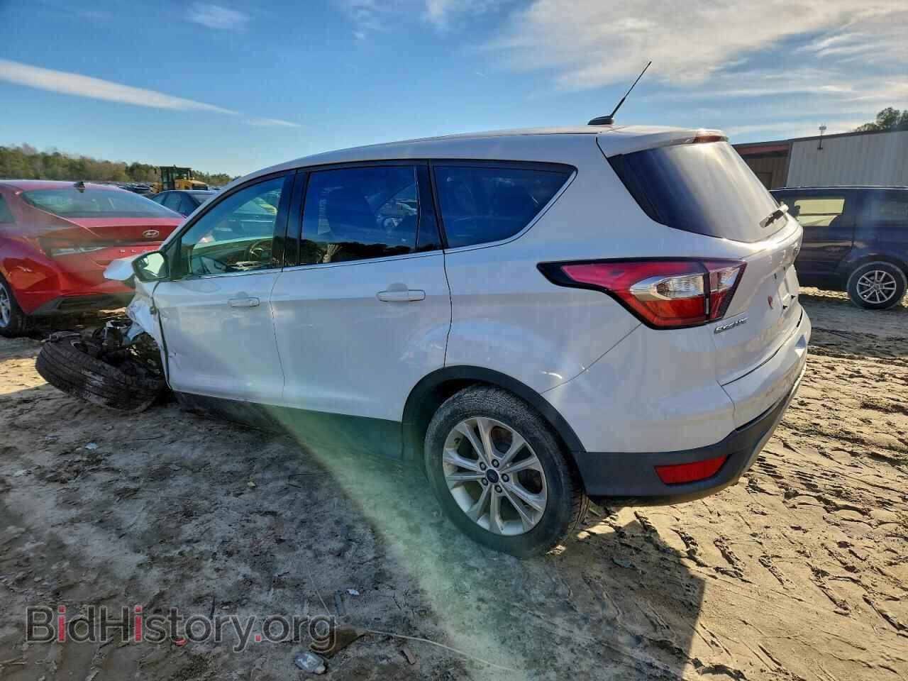2017 FORD ESCAPE - VIN: 1FMCU9G99HUC52811 - Фото 2