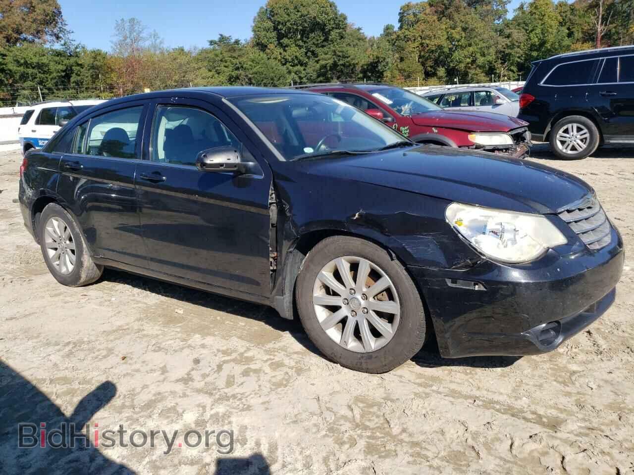 2010 CHRYSLER SEBRING - VIN: 1C3CC5FB3AN223426 - Фото 4