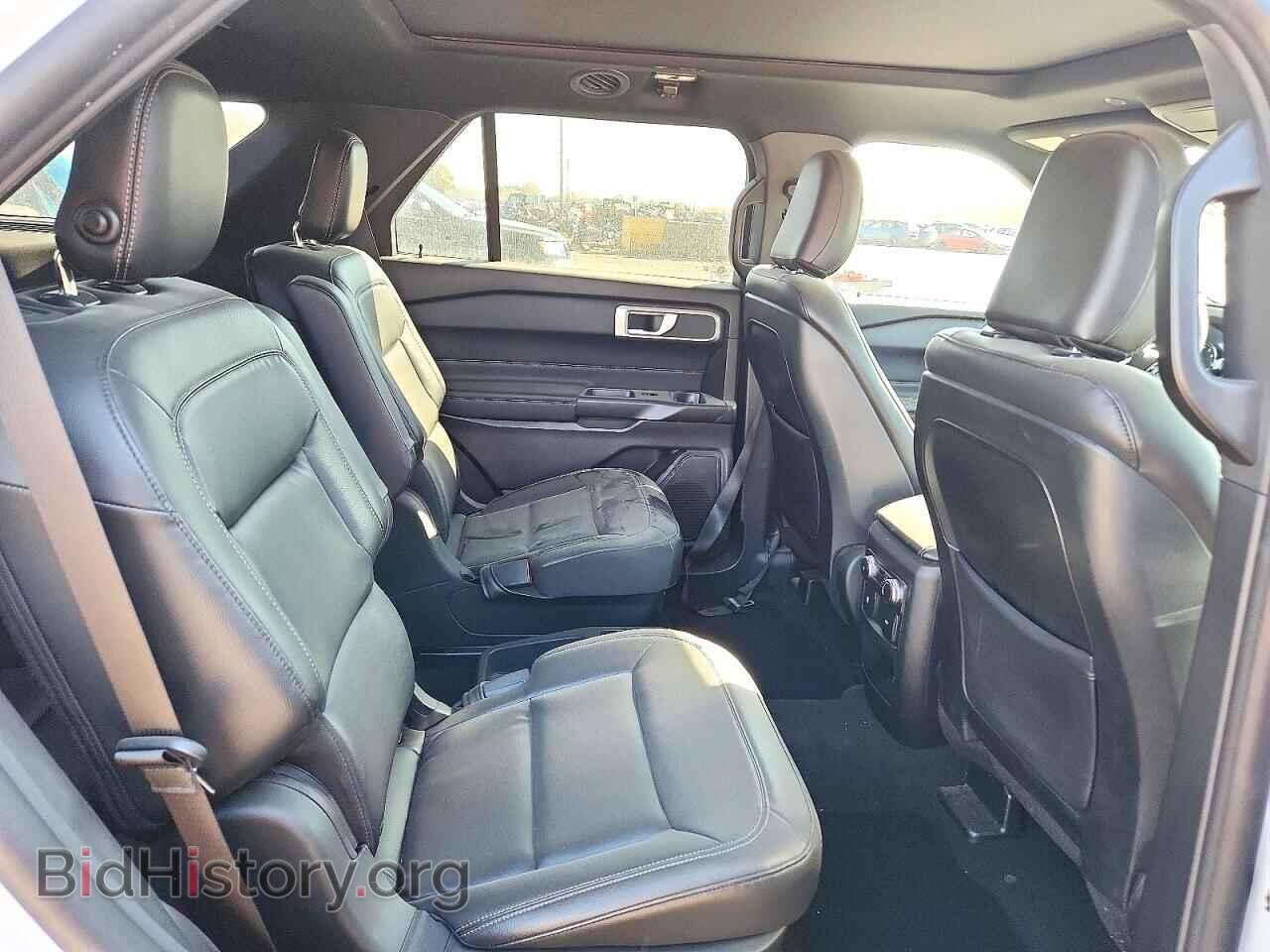 2020 Ford EXPLORER (VIN 1FMSK8DH5LGA51843) — photo 11 of 13