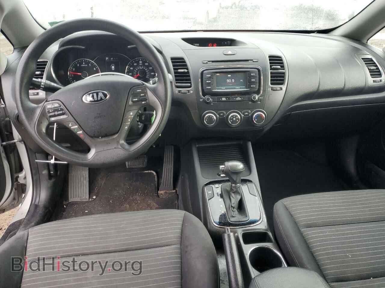 2017 KIA FORTE - VIN: 3KPFL4A7XHE039430 - Фото 8