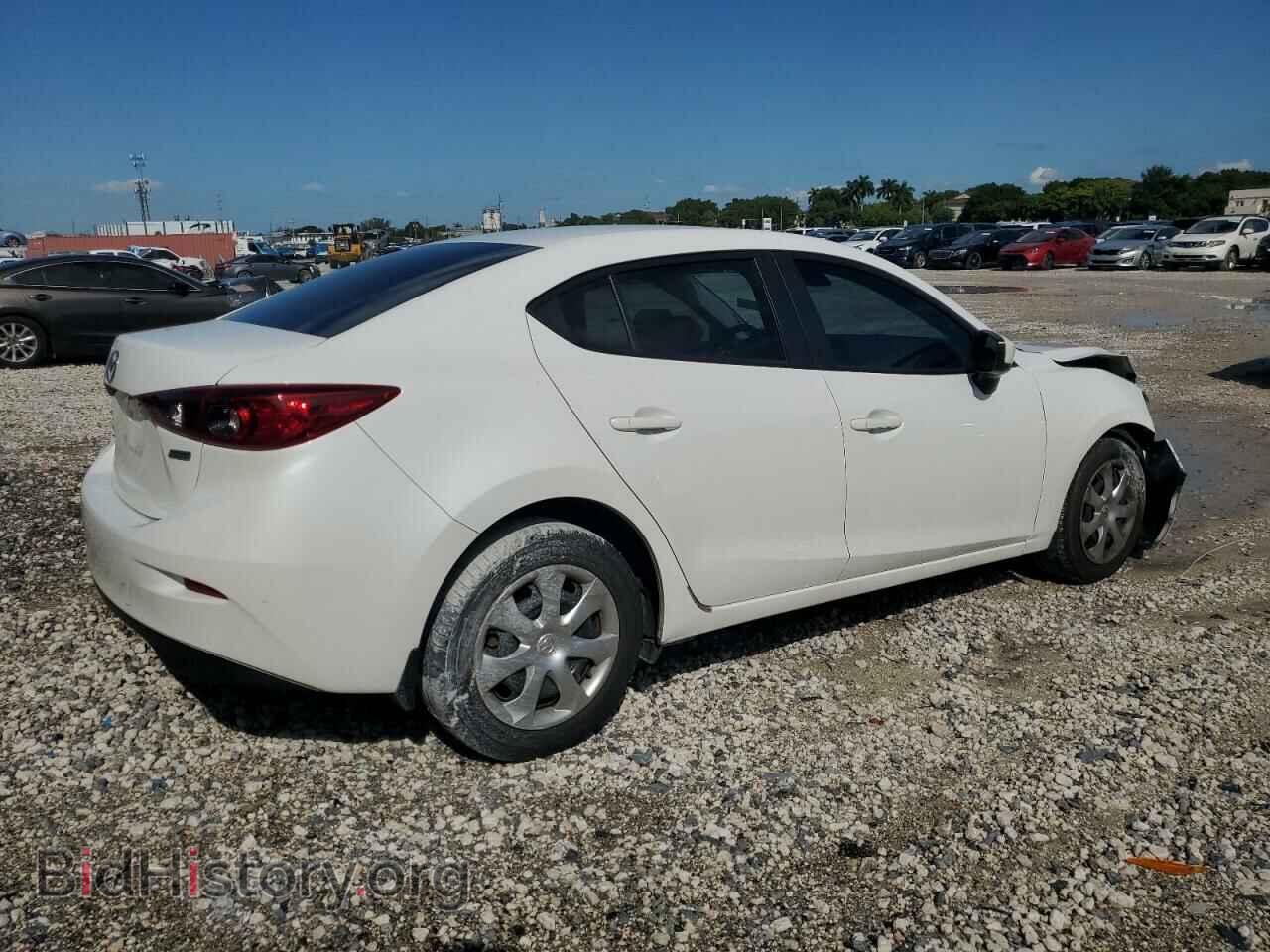 2018 MAZDA 3 - VIN: 3MZBN1U76JM163898 - Фото 3