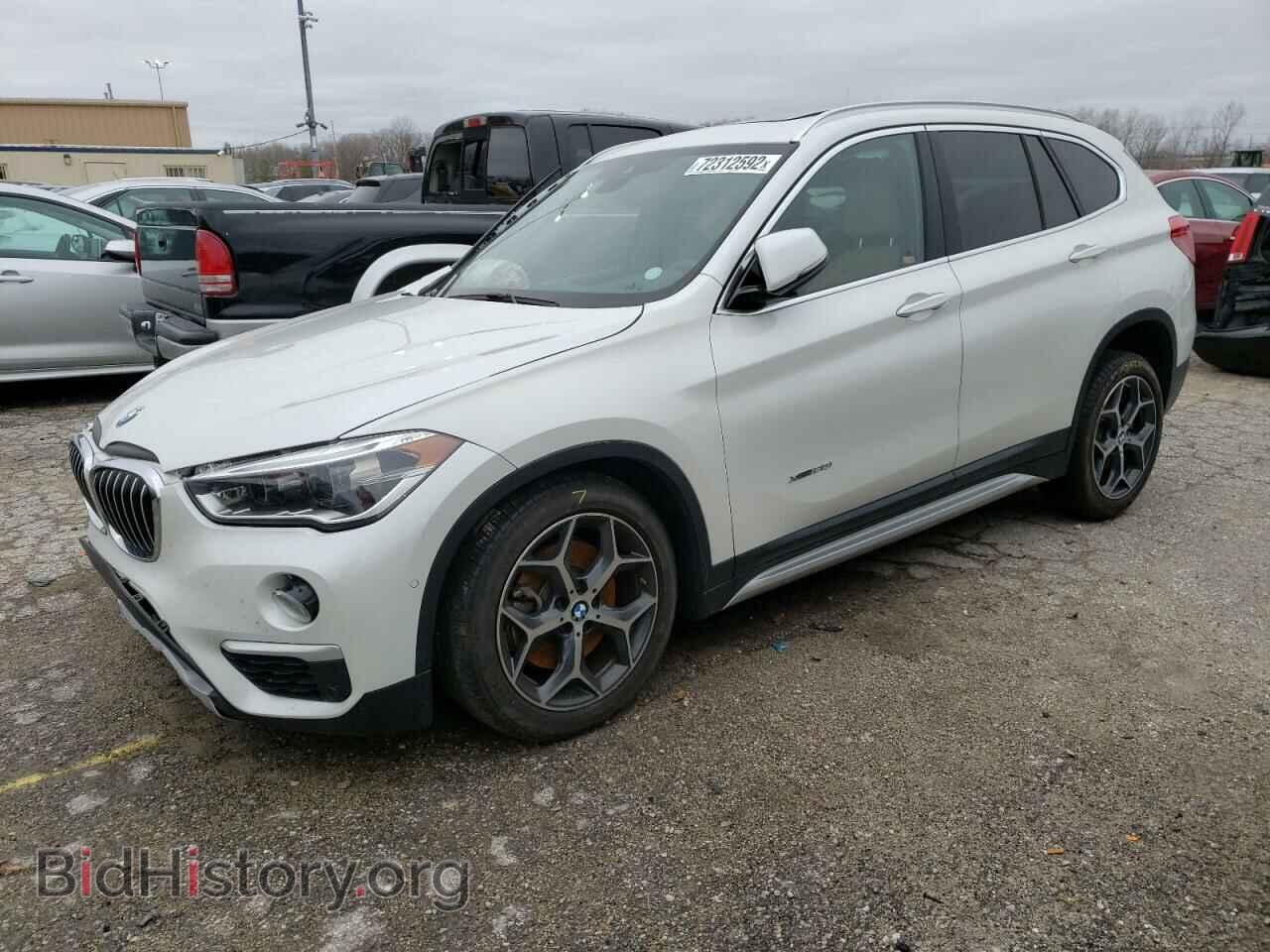 Фотография WBXHT3C30GP884950 - BMW X1 2016