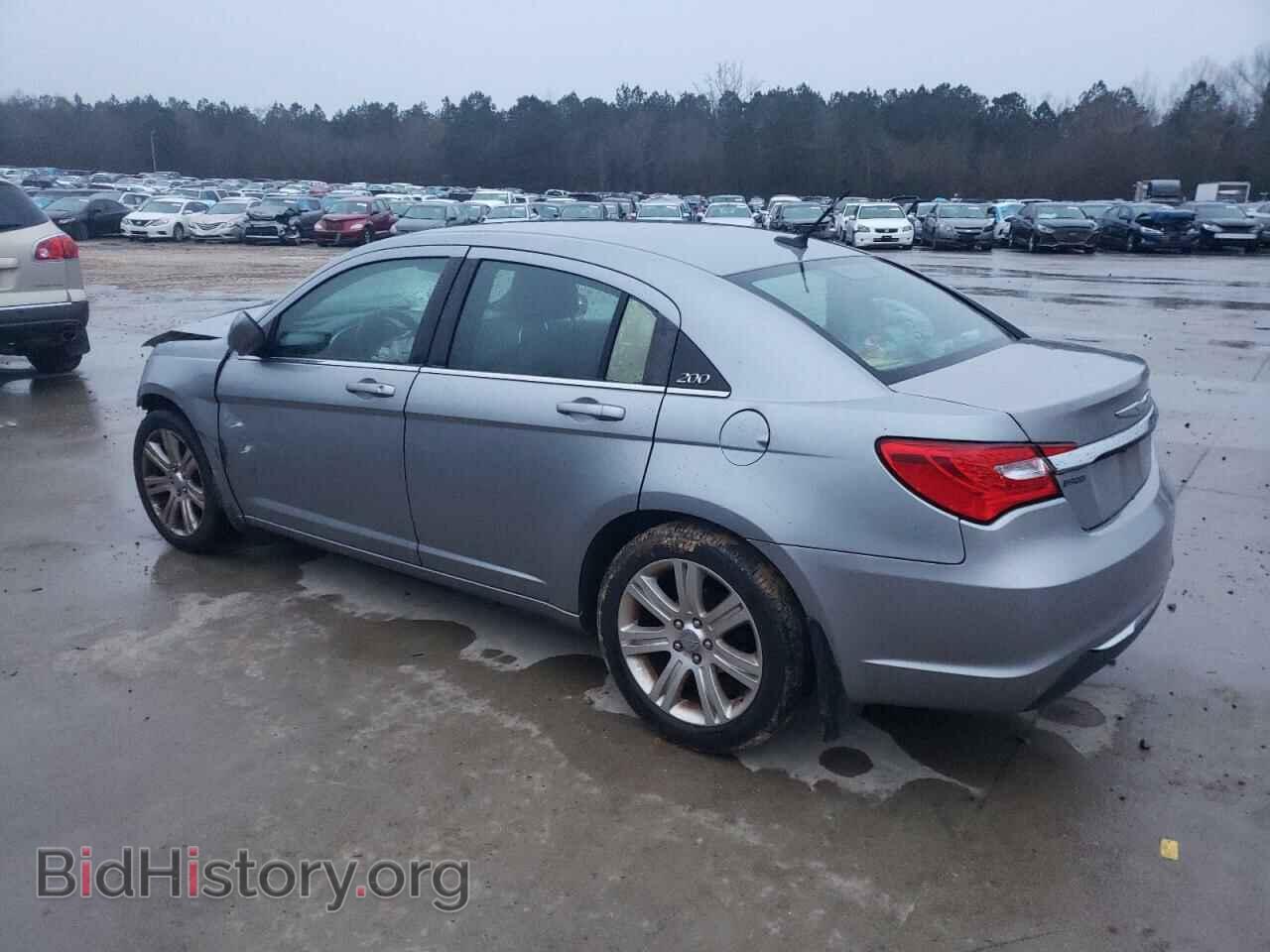 2013 CHRYSLER 200 - VIN: 1C3CCBBB7DN515587 - Фото 2