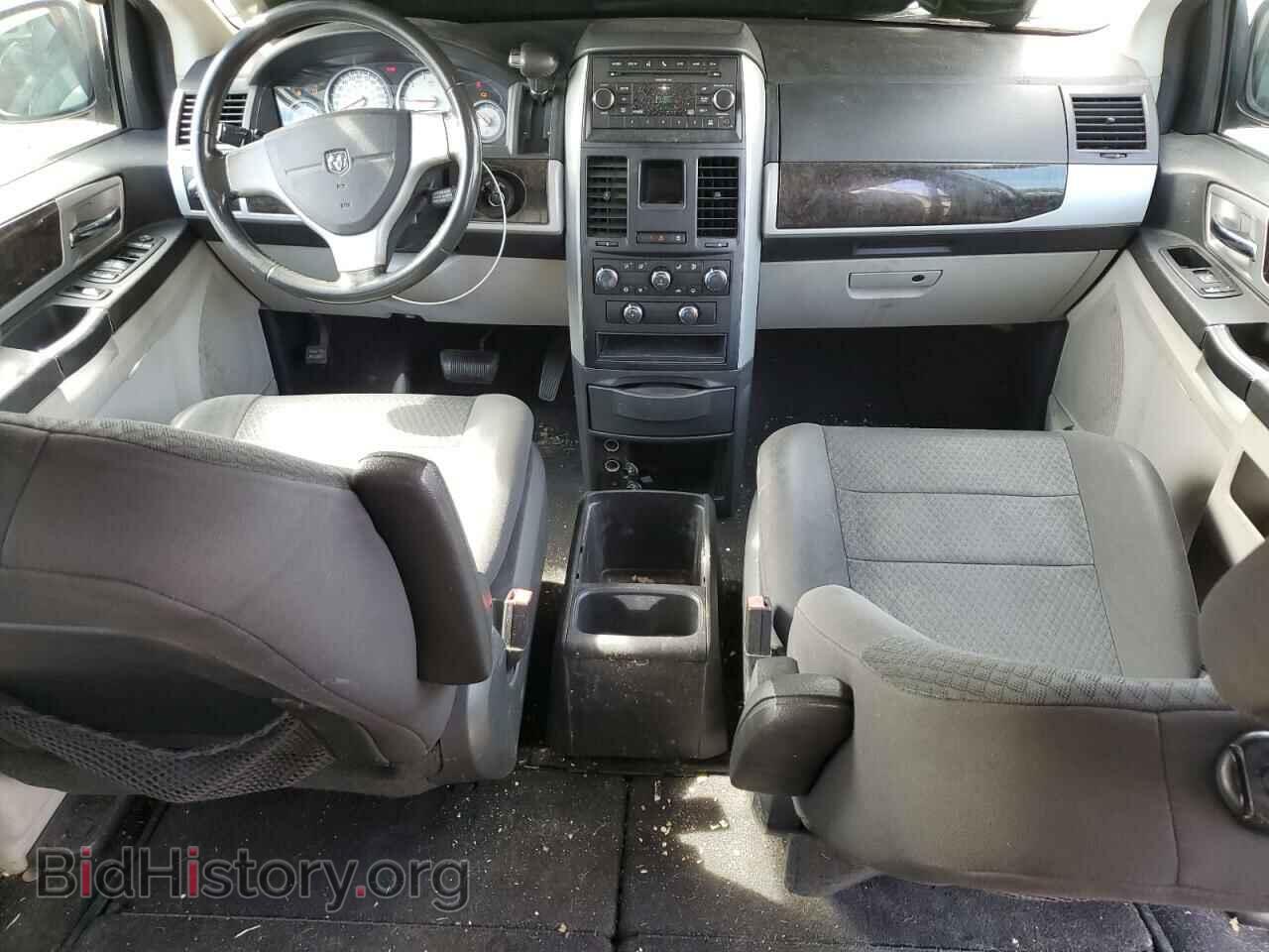 2010 DODGE CARAVAN - VIN: 2D4RN5D1XAR443680 - Фото 8