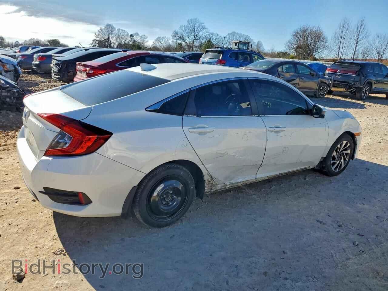 2017 HONDA CIVIC - VIN: 19XFC2F74HE036777 - Фото 3