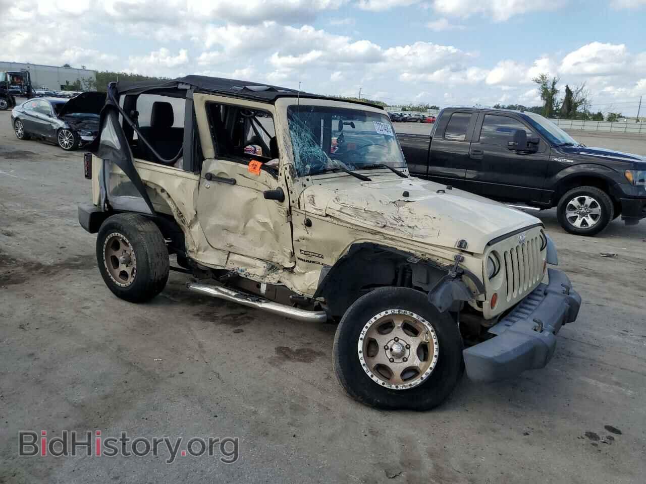 2011 JEEP WRANGLER - VIN: 1J4AA2D1XBL537695 - Фото 4