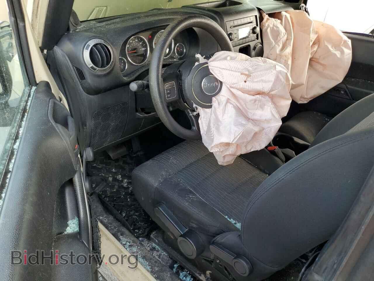 2011 JEEP WRANGLER - VIN: 1J4AA2D1XBL537695 - Фото 8