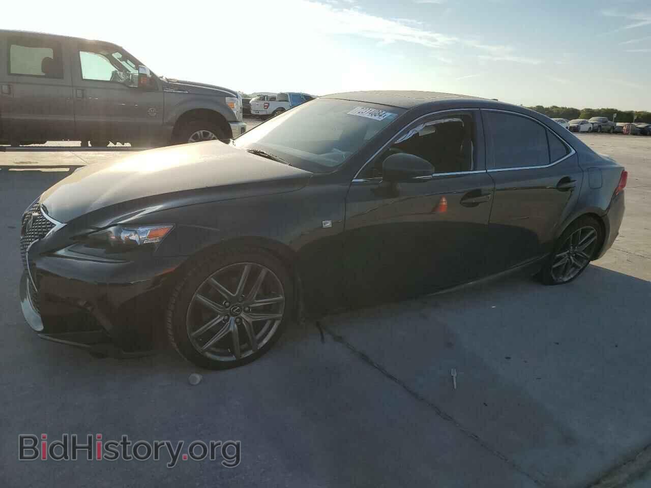 Photo JTHBF1D2XF5049550 - LEXUS IS 2015