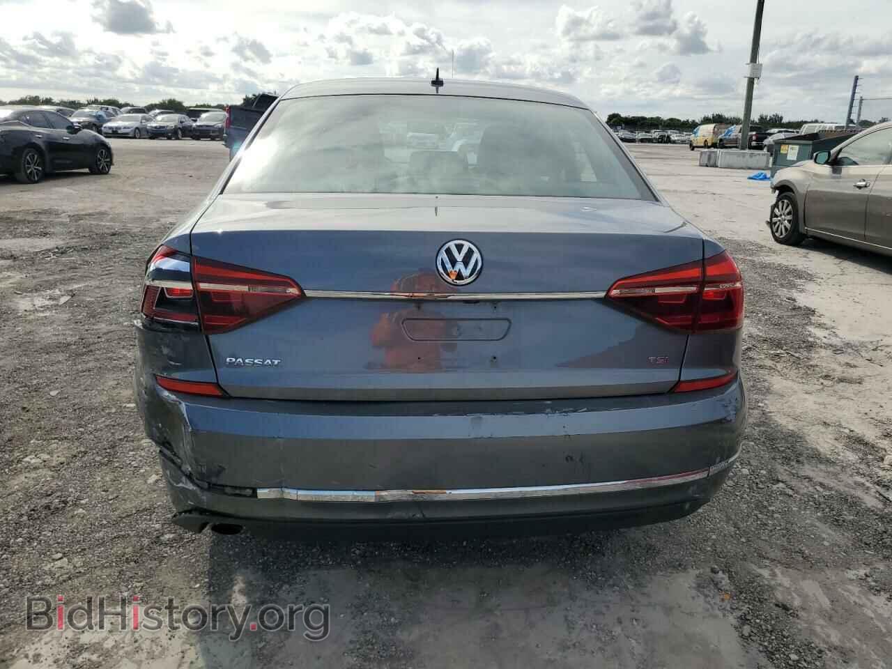 2017 VOLKSWAGEN PASSAT - VIN: 1VWAT7A33HC075201 - Фото 6