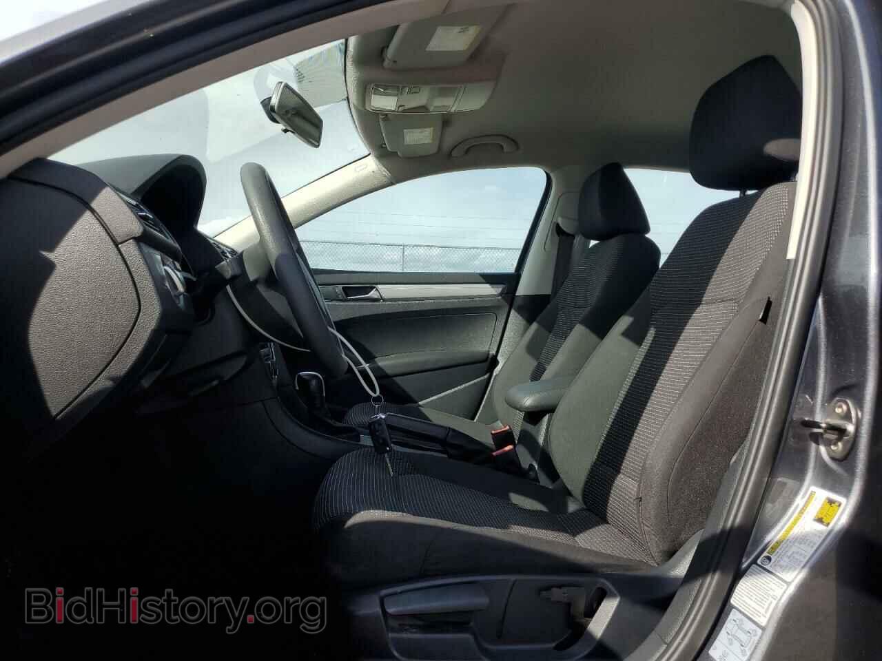 2017 VOLKSWAGEN PASSAT - VIN: 1VWAT7A33HC075201 - Фото 7