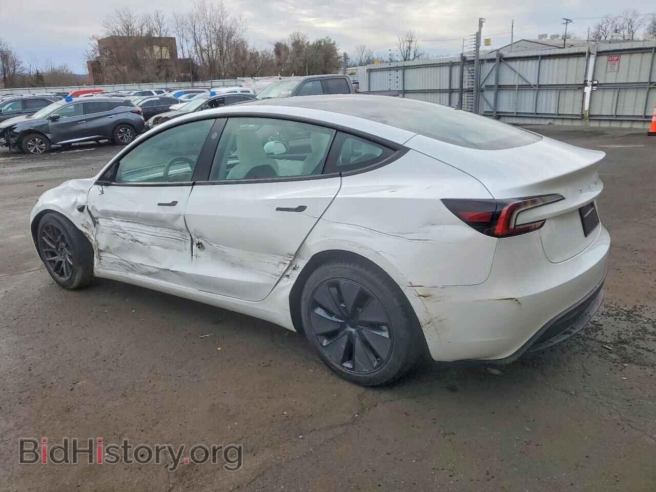 2025 TESLA MODEL 3 - VIN: 5YJ3E1EB2SF919968 - Photo 2