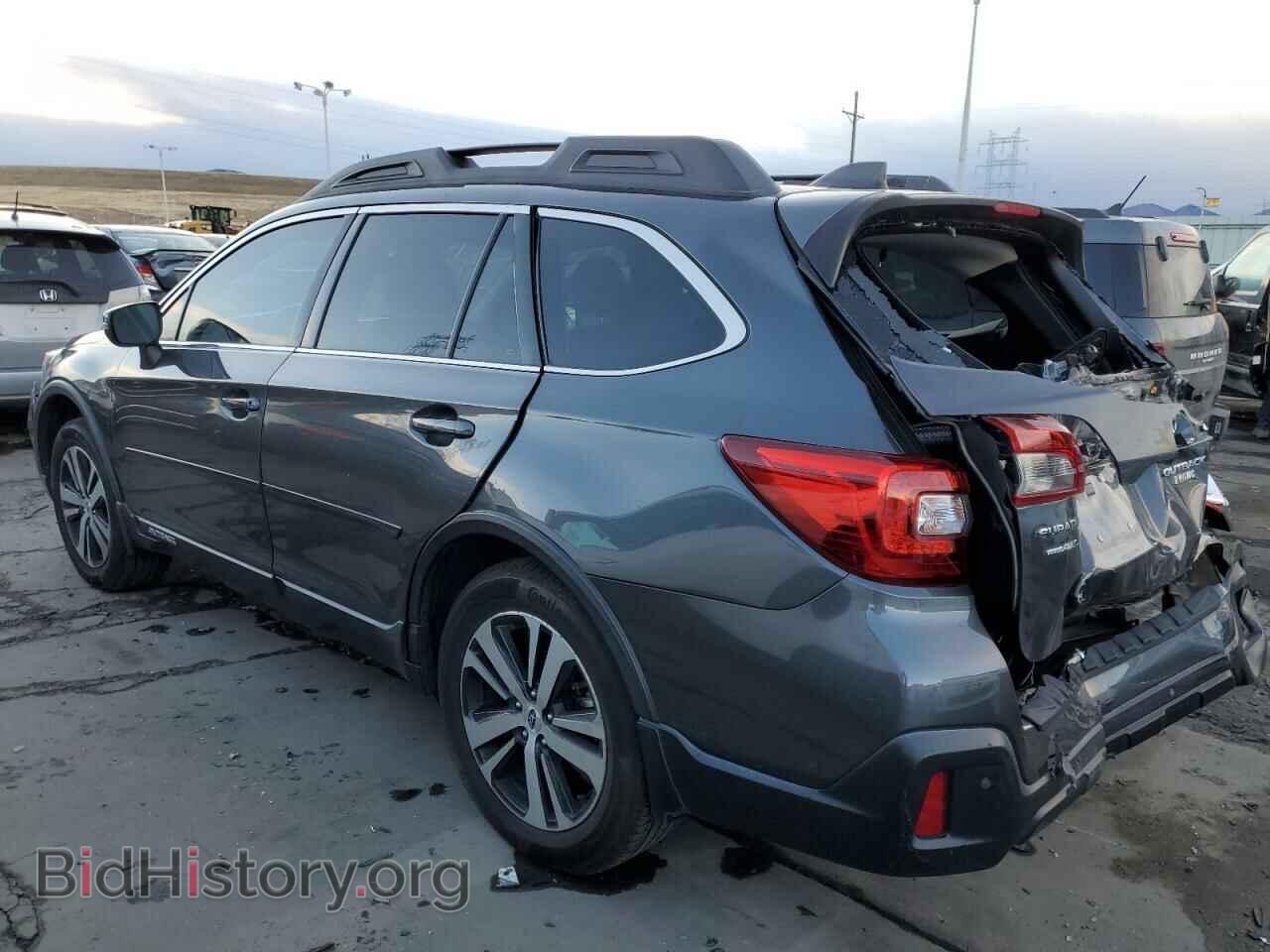 2018 SUBARU OUTBACK - VIN: 4S4BSANC5J3256299 - Фото 2