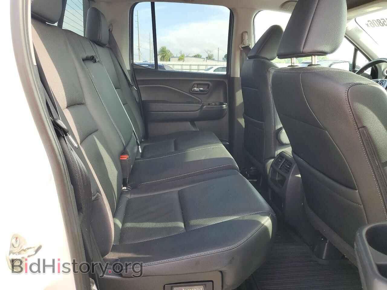 2019 HONDA RIDGELINE - VIN: 5FPYK3F78KB017479 - Photo 10