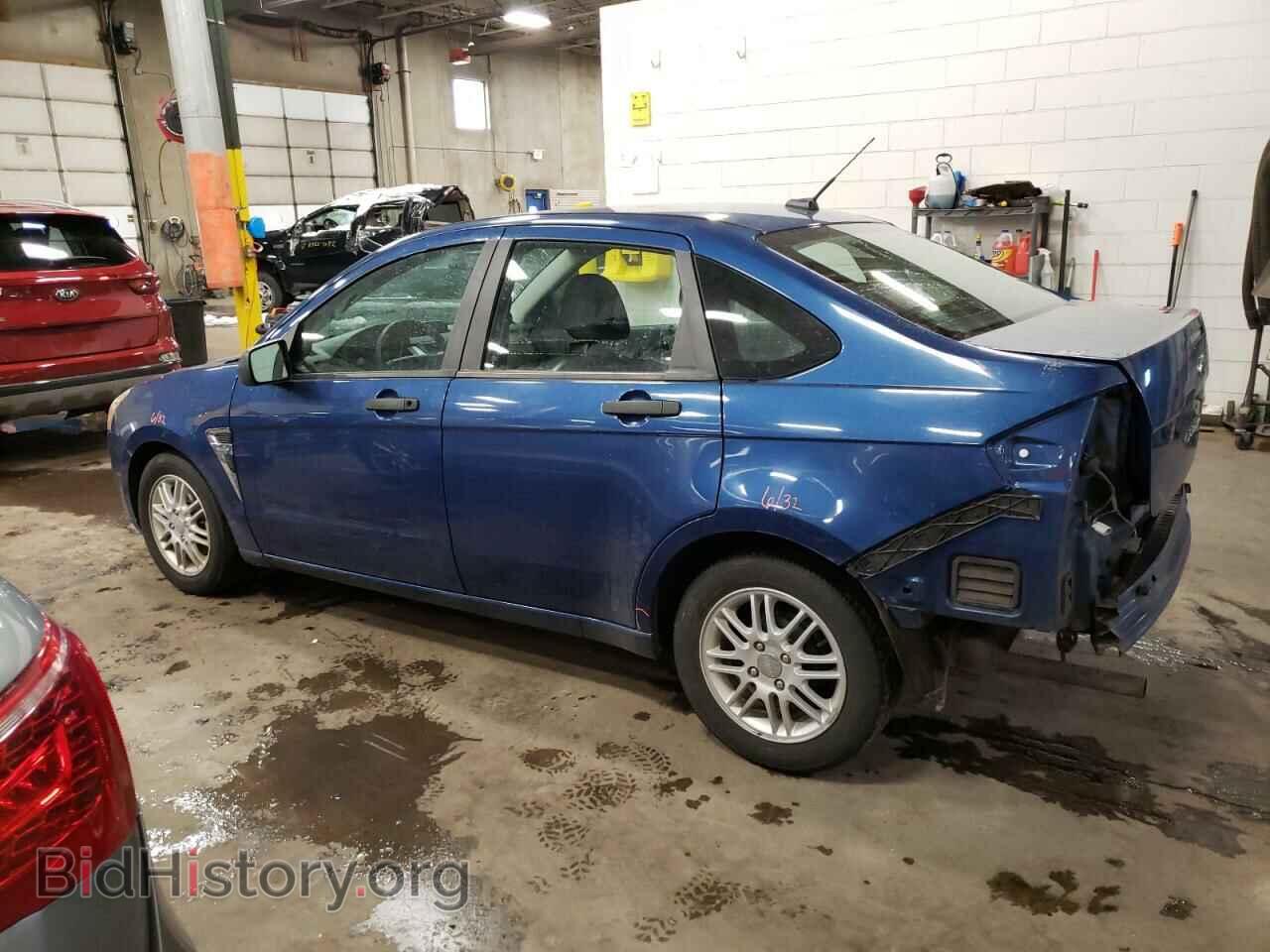 2008 FORD FOCUS - VIN: 1FAHP35N38W258161 - Фото 2