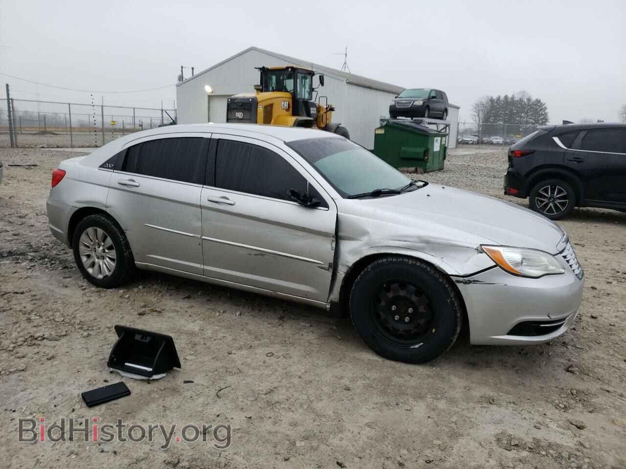 2011 CHRYSLER 200 - VIN: 1C3BC4FB5BN558498 - Фото 4