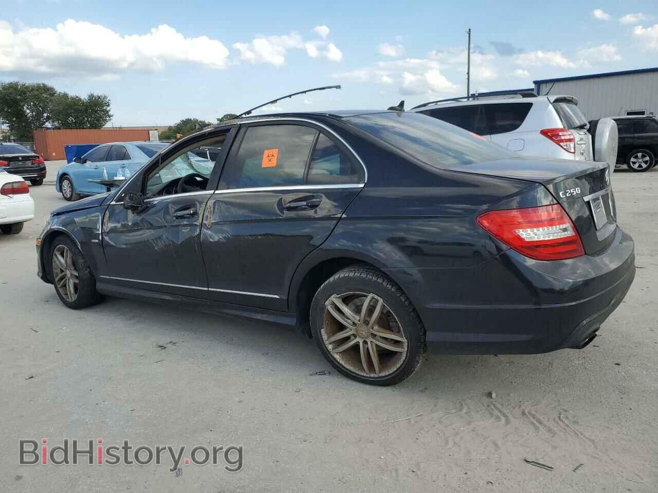 2012 MERCEDES-BENZ C-CLASS - VIN: WDDGF4HB2CA651225 - Фото 2