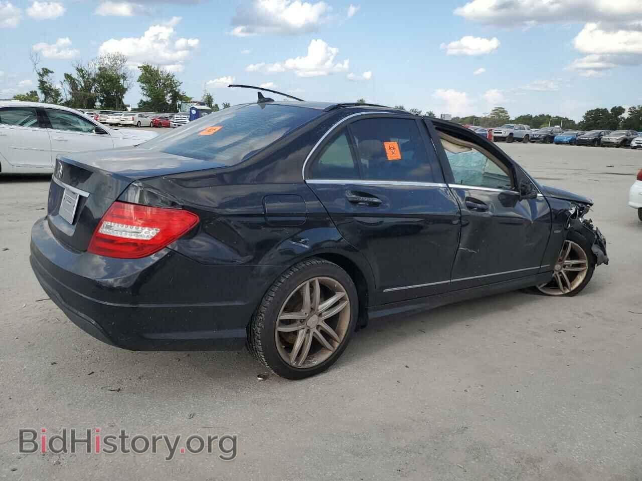 2012 MERCEDES-BENZ C-CLASS - VIN: WDDGF4HB2CA651225 - Фото 3