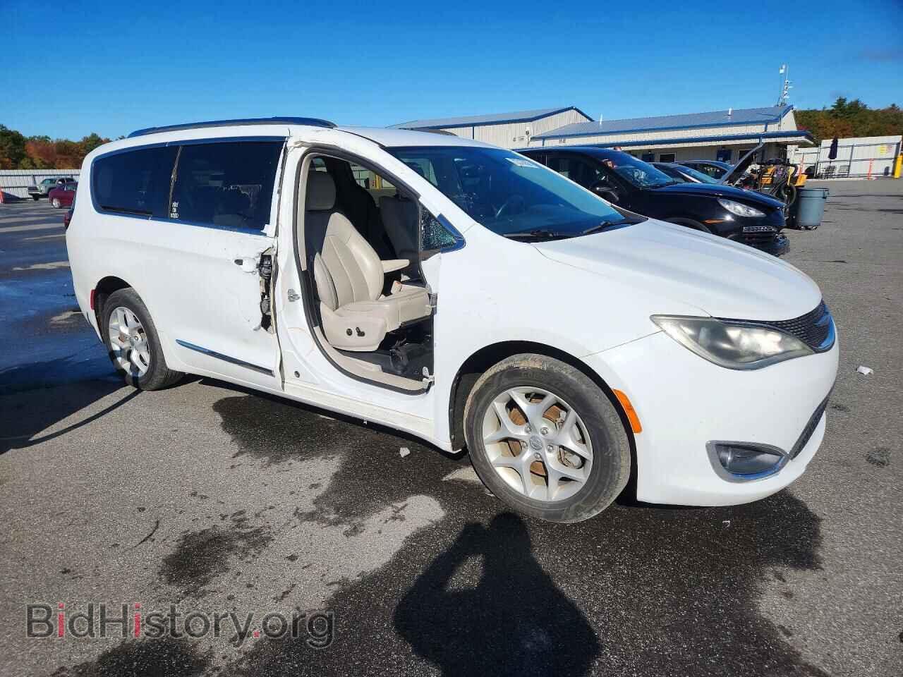 2017 CHRYSLER PACIFICA - VIN: 2C4RC1EG9HR534318 - Фото 4