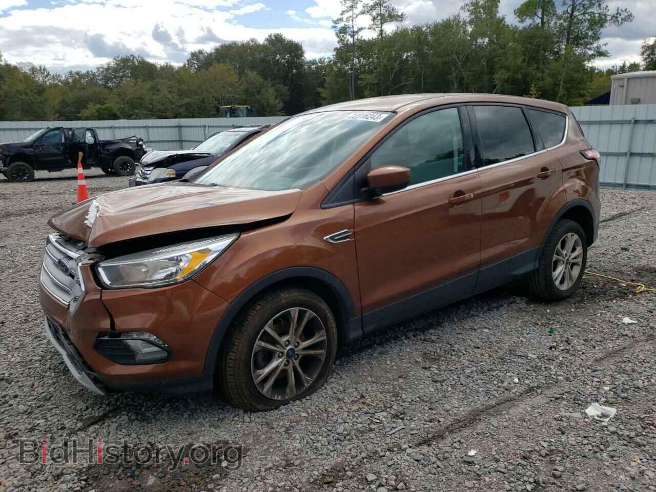 Фотография 1FMCU0GD5HUD85940 - FORD ESCAPE 2017
