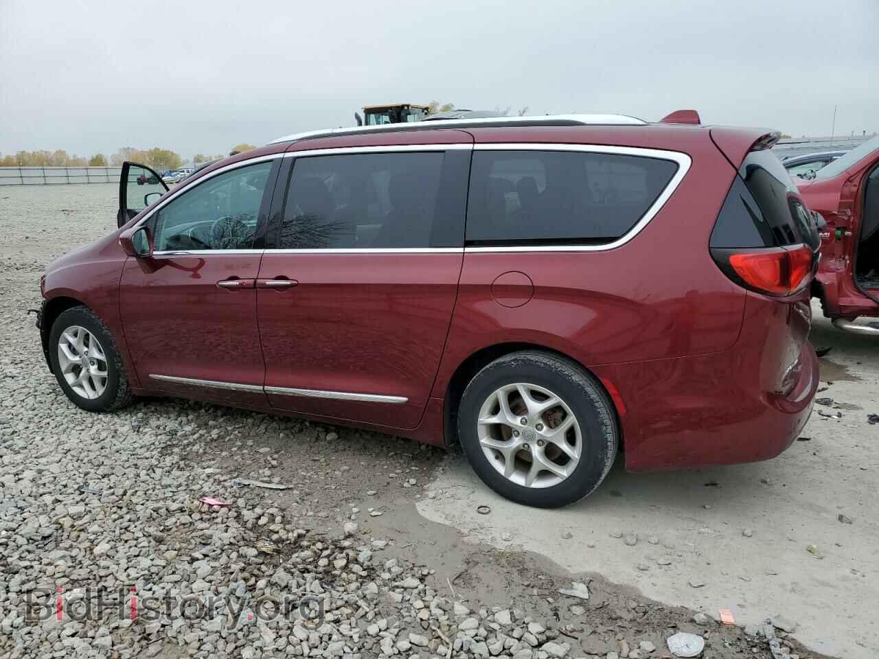 2017 CHRYSLER PACIFICA - VIN: 2C4RC1EG9HR597936 - Photo 2