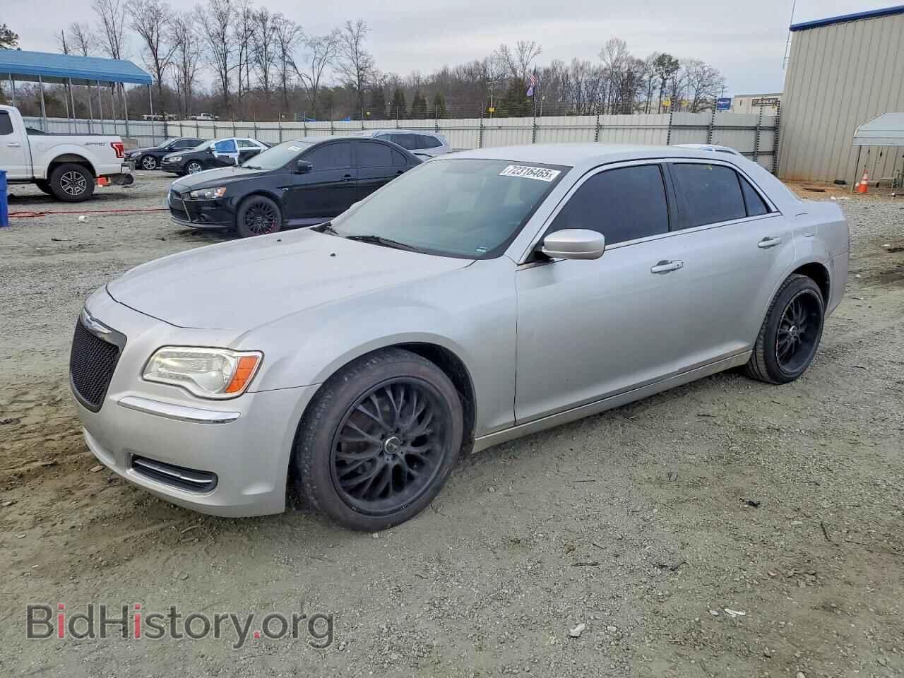 Photo 2C3CCAAG6CH107774 - CHRYSLER 300 2012
