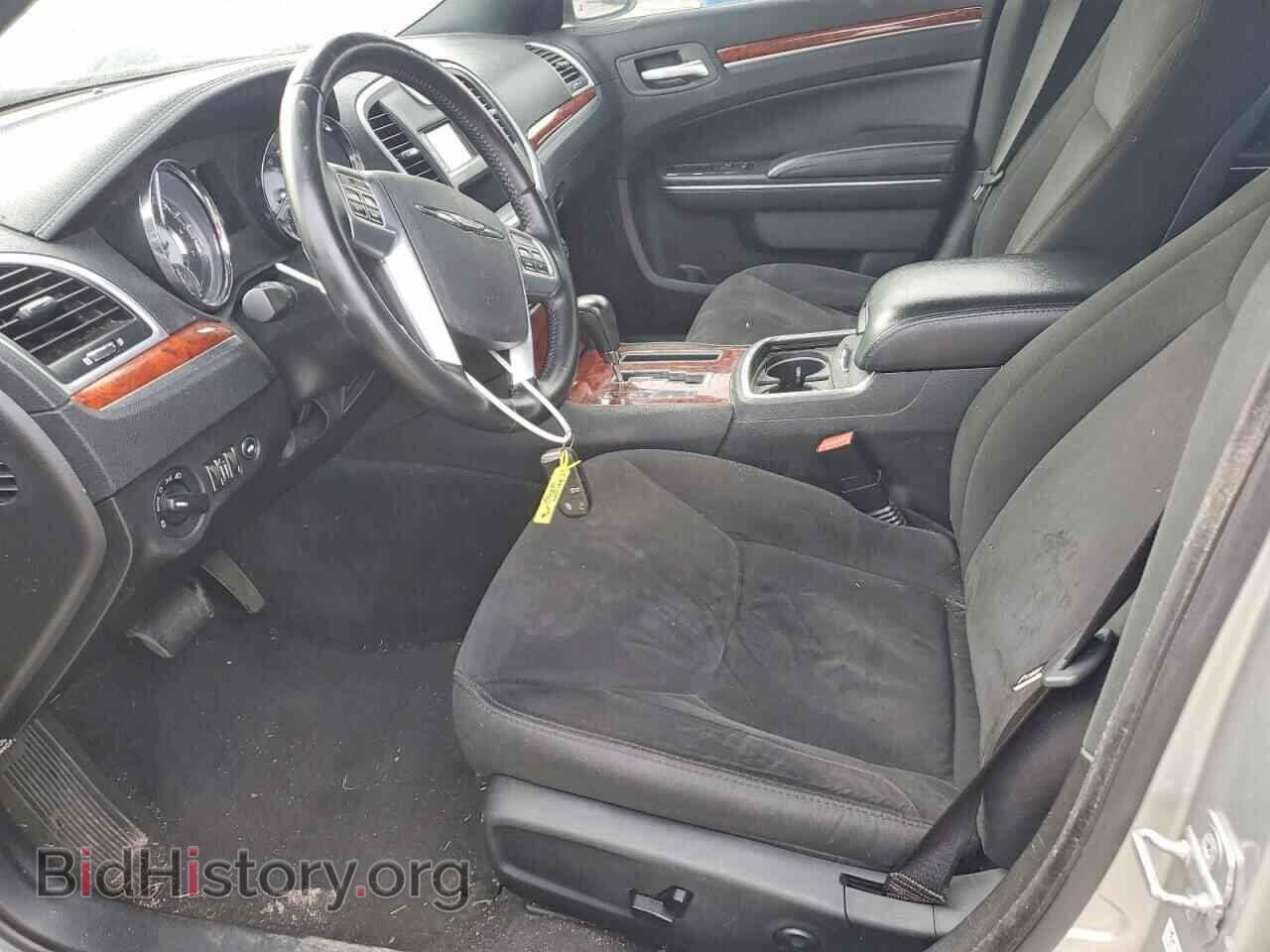 2012 CHRYSLER 300 - VIN: 2C3CCAAG6CH107774 - Фото 7